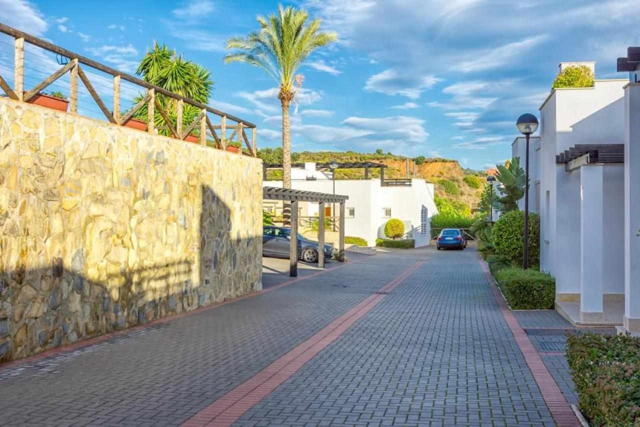 Golf & Santa Clara By Houselogy Ferienhaus